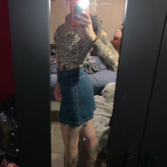 Denim zip up mini skirt - Picture 3 of 5